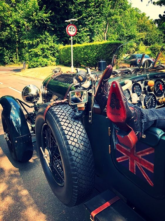 Max Horn in his Rochester Deadwood in Kriminal red snake and his amazing 1931 Bentley Blower  