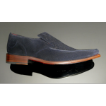 Melly 'Salvador' in the garden of good and evil slip on