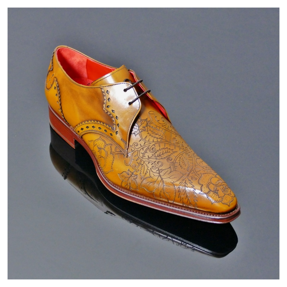 Moon - 'Poison' Barbed Laser Cut Gibson